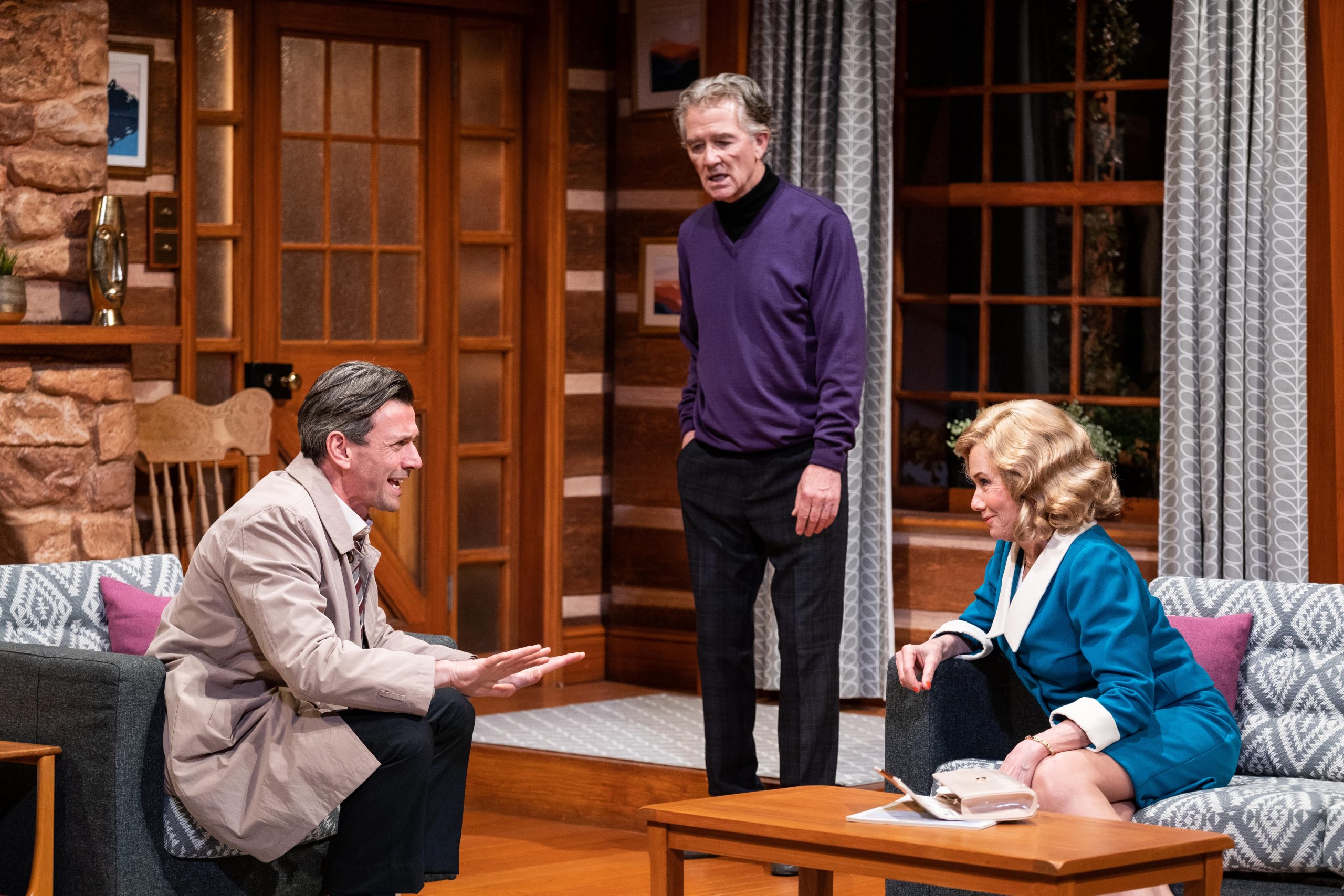 REVIEW: Catch Me If You Can: A well-executed, entertaining night at the theatre